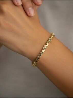 Harper grace 18k gold plated  XOXO link Bracelet NIB